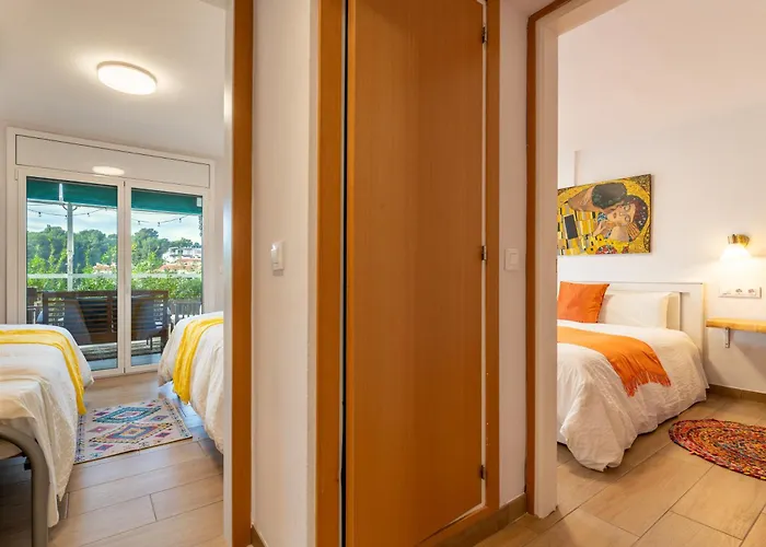 Luxury Designer Front Two Bedroom
